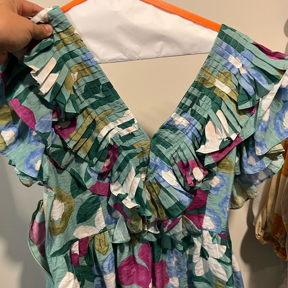 Fabrik medium peplum top
